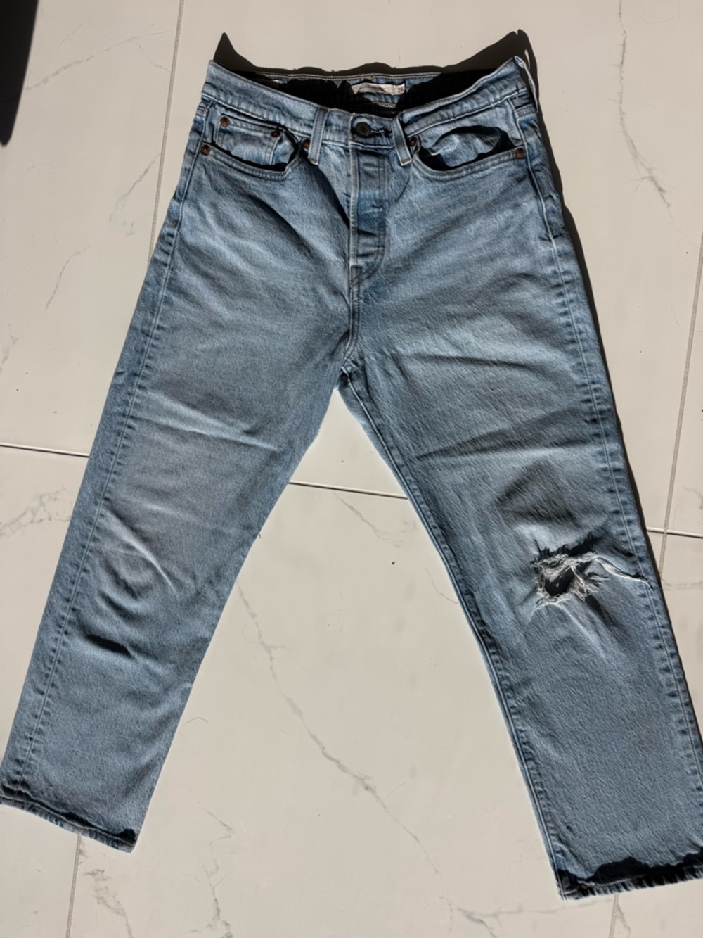 Levi’s High Rise Wedgie Straight-  Light Blue Straight Jeans with Knee Distress
